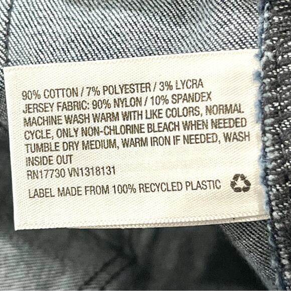 Isabel Maternity Power Stretch Denim Bermuda Shorts Crossover Panel in Back - 4 - Picture 11 of 12